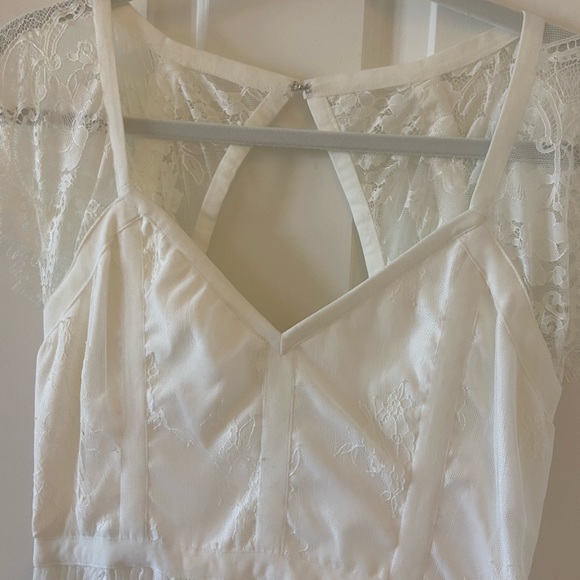 Parker Revolve Lace Long Dress Lace Formal Gown in Ivory White Size 6 - Picture 7 of 8